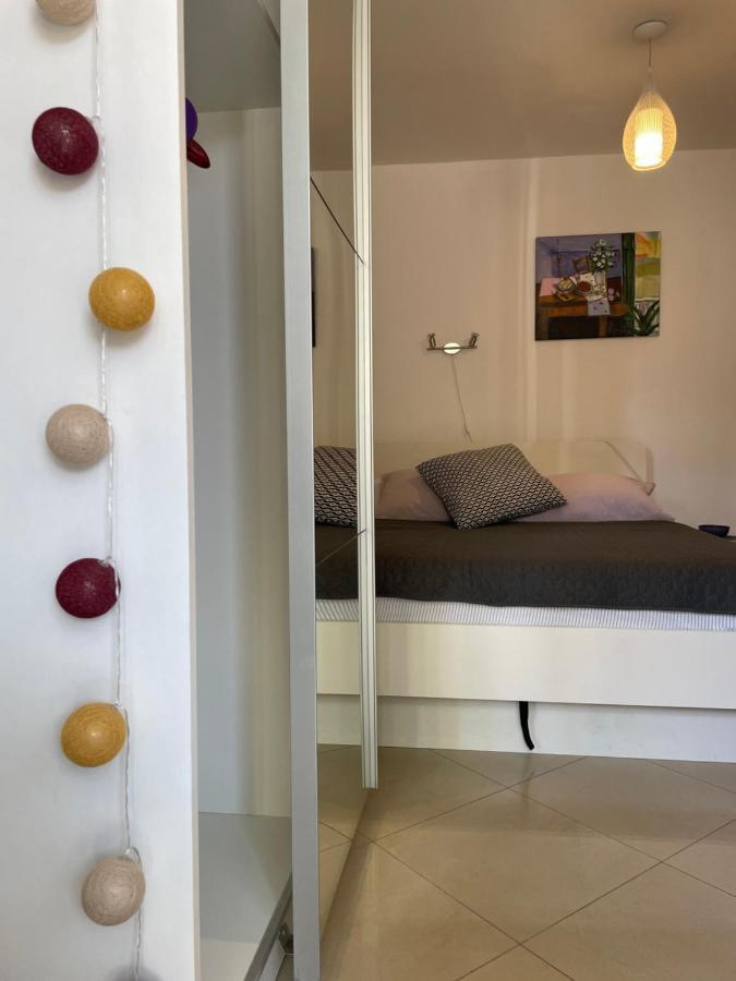 Studio Apartment Klaric Vis Dış mekan fotoğraf